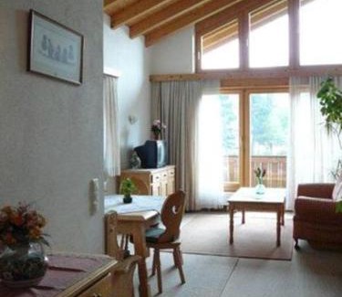Schliersee Apartment | Haus St_ Michael_ Ferienwohnung 1_4