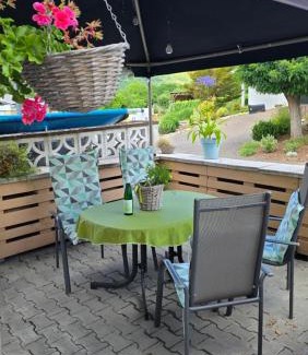 Zeltingen-Rachtig Apartment | Haus Valentonio