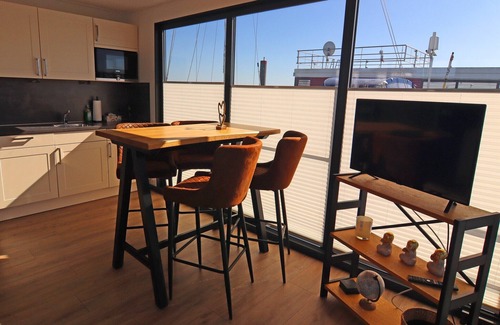 Tarnewitz Boat Rental | Hausboot in Boltenhagen