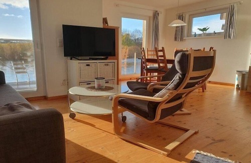 Ostvorpommern Boat Rental | Hausboot in Kroeslin am Bodden