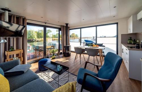 Peenemuende Boat Rental | Hausboot LP7