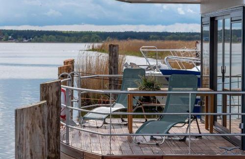 Peenemuende Boat Rental | Hausboot LP7