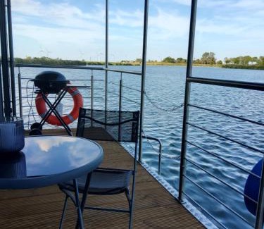 Wangerland Boat Rental | Hausboot - Nordsonne 10
