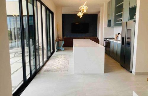 Cerritos House | Hausta Luego - Private 4 bd House in Cerritos!