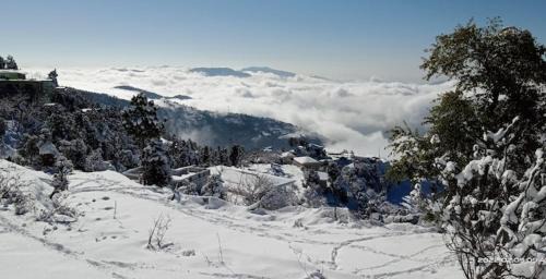 Kanatal Resort | Haut Monde King's Paradise Resort