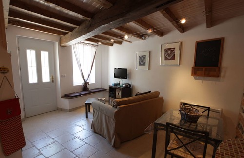 Sainte-Foy-de-Peyrolieres House | Haute Garonne Rental