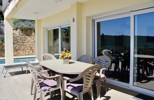 Calonge House | Hauzify I Casa Vistamar