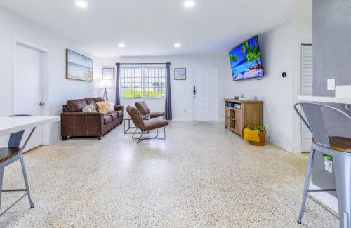 Miami Gardens House | Havana Blue/Pool+Heater/Hard Rock/Gazebo/BBQ