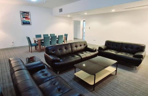 Garhoud Apartment | Havana Holiday Homes in Al Garhoud