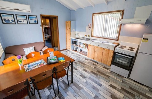 Emu Point Ski Chalet | Havana Villas Group Chalets