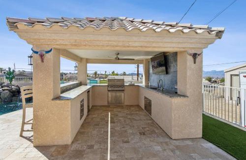 Lake Havasu City House | Havasu Hacienda Private Pool