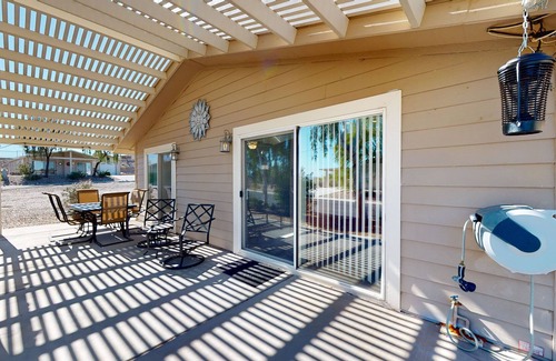 Havasu Lake House | Havasu Lake Home - Access to Pool, Hot Tub & Clubhouse with Pool Table & Gym