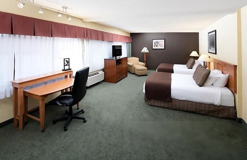 Kalispell Hotel | Have a Tour! 2 Spacious Units w/FREE Parking, Pets Allowed, Onsite Pool!