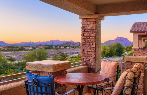 Las Sendas House | Have the Best of Everything