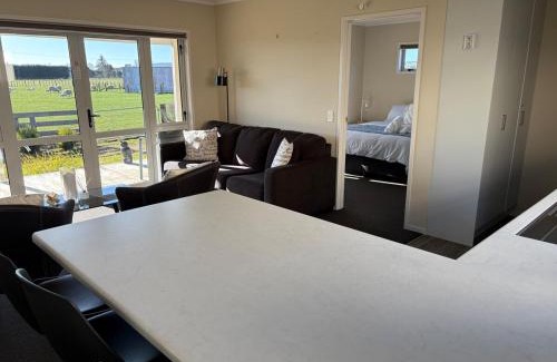 Havelock North House | Havelock Cottage - Pukeko Nest