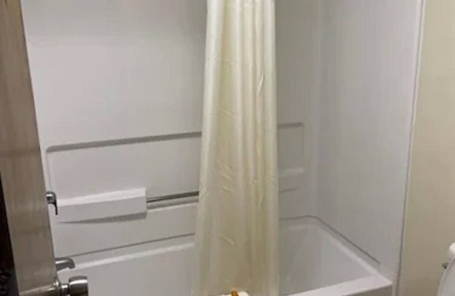 Havelock Hotel | Havelock Inn & Suites