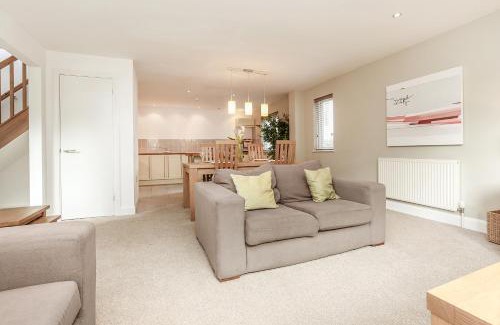 Carnon Downs House | Haven