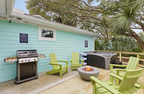 Vilano Beach House | Haven Hidden Grove Buyout 2 Homes - Walk to Beach Hot Tub Game Room Deck