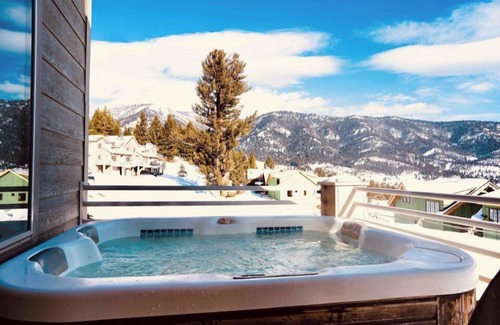 Big Sky Condo | Haven in Big Sky w/Views and Hot Tub- Town Center