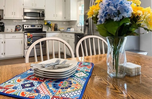 Durham House | Haven of Rest 3BR near Duke, RDU, RTP w EV Charger by RedAwning