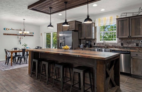 Double Springs House | Haven on Smith Lake Charming 3-bedroom house with WiFi, AC on Smith Lake