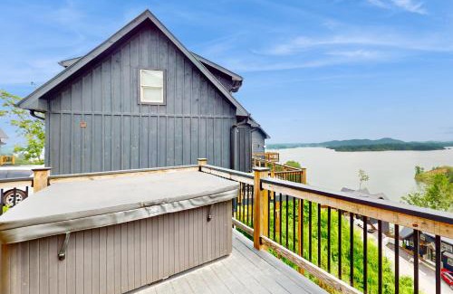 Sevierville House | Haven on the Lake