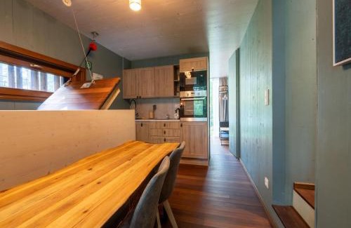 Maubray House | Haven with Sauna & Pool