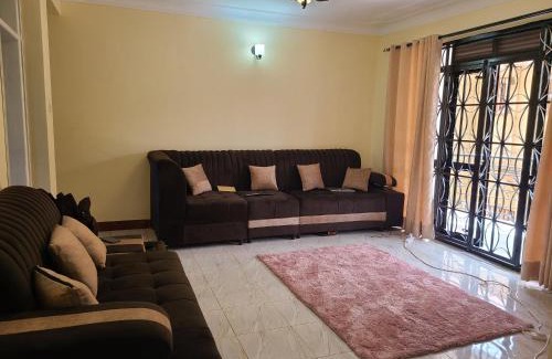 Jinja Apartment | Havens Apartment