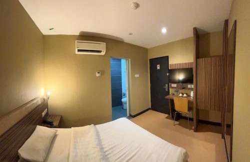 Bandar Baru Permas Jaya Hotel | Havona Hotel - Permas Jaya - Self Check-In