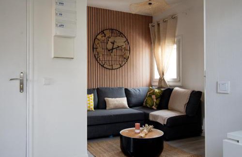 Le Blanc-Mesnil Apartment | Havre de paix entre Paris et CDG