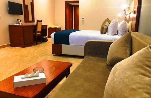 Al Ahyaa Hotel | Hawaii Paradise Aqua Park Resort - Families and Couples Only