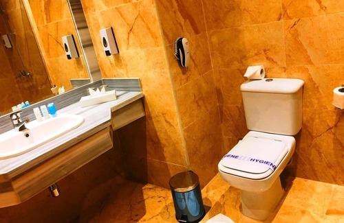 Al Ahyaa Hotel | Hawaii Paradise Aqua Park Resort - Families and Couples Only