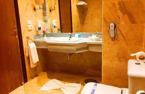 Al Ahyaa Hotel | Hawaii Paradise Aqua Park Resort - Families and Couples Only