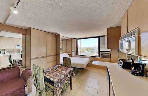 McCully - Moiliili Condo | Hawaiian Monarch 1607 Condo by RedAwning