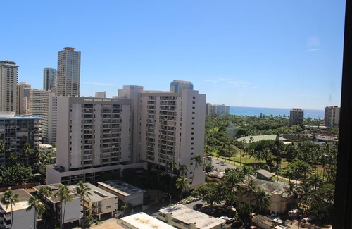 McCully - Moiliili Condo | Hawaiian Monarch 2010 Condo by RedAwning