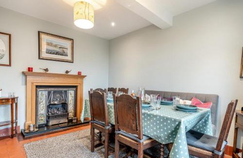 Baslow House | Hawkfield