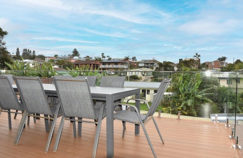 Tuross Head House | Hawks Retreat - 3 Bedrooms @ Tuross Head