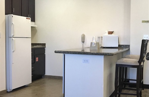 Victorville Hotel | Hawthorn Suites by Wyndham Victorville