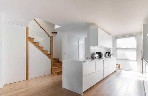 Belsize Apartment | Hawtrey Road II by onefinestay