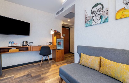 Old Town Hotel | HAY Hotel Alsancak