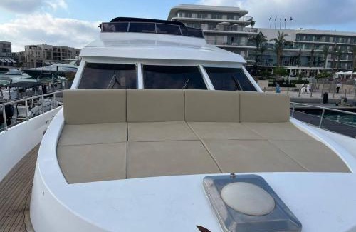 Sidi Abd El-Rahman Boat Rental | Haya Yacht