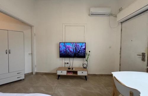 Tel Aviv Apartment | HaYarkon Seaside - Studio On The Beach By Vacay