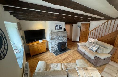 Camelford House | Haycombe Cottgae 3 bed Sleeps 5