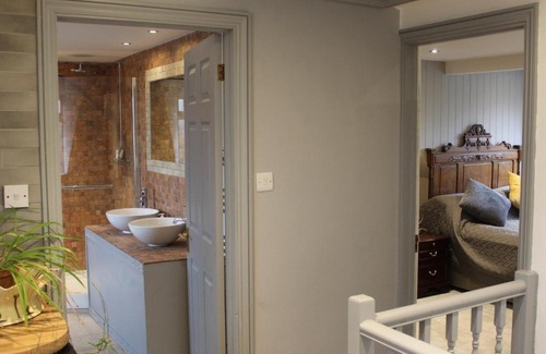 Glastonbury House | Haydn House