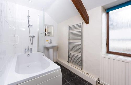 Berrynarbor House | Hayloft - TheHomeAwaySouth-Devon