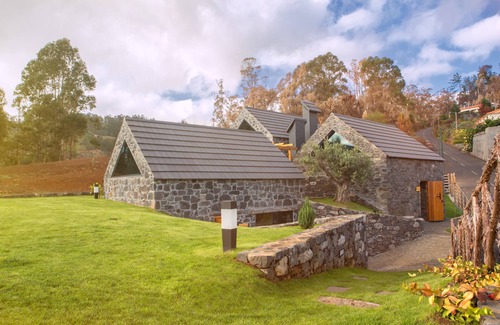 Calheta Cottage | Hayloft Verdelho, comfort and elegance in an atmosphere of tranquility
