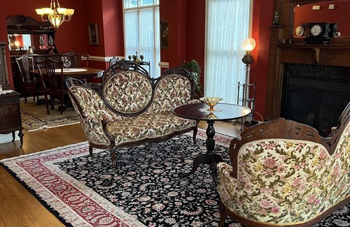 Downtown Greensboro Bed & Breakfast | Haynes Bed and Breakfast