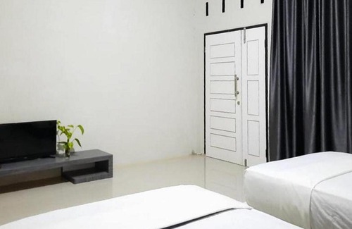 Sumatra Hotel | Hayori Hotel RedPartner