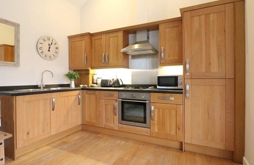 Maenporth Cottage | Hazel Barn