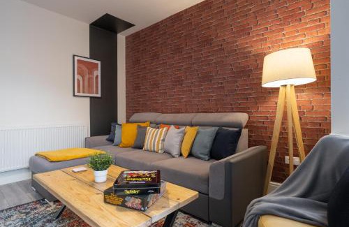 West Bromwich Apartment | Hazel House